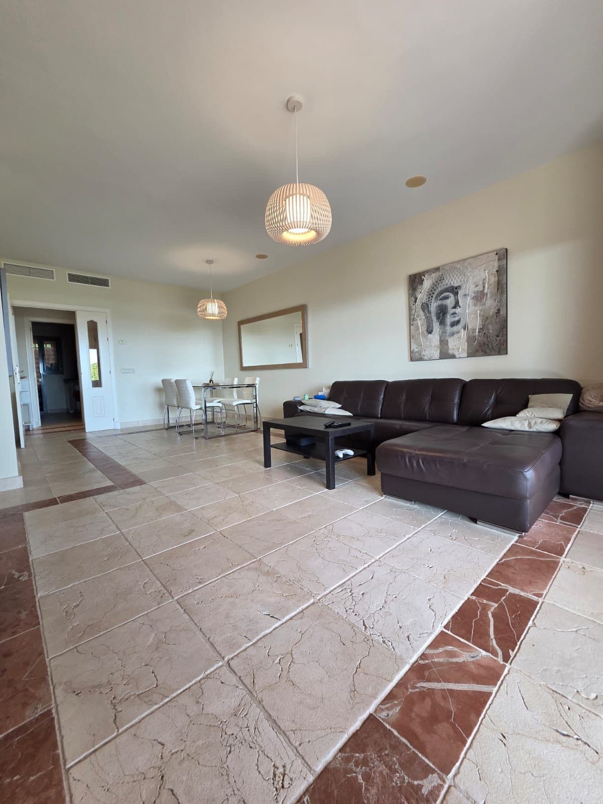 Ground Floor Apartment in Estepona — photo 2 of 10
