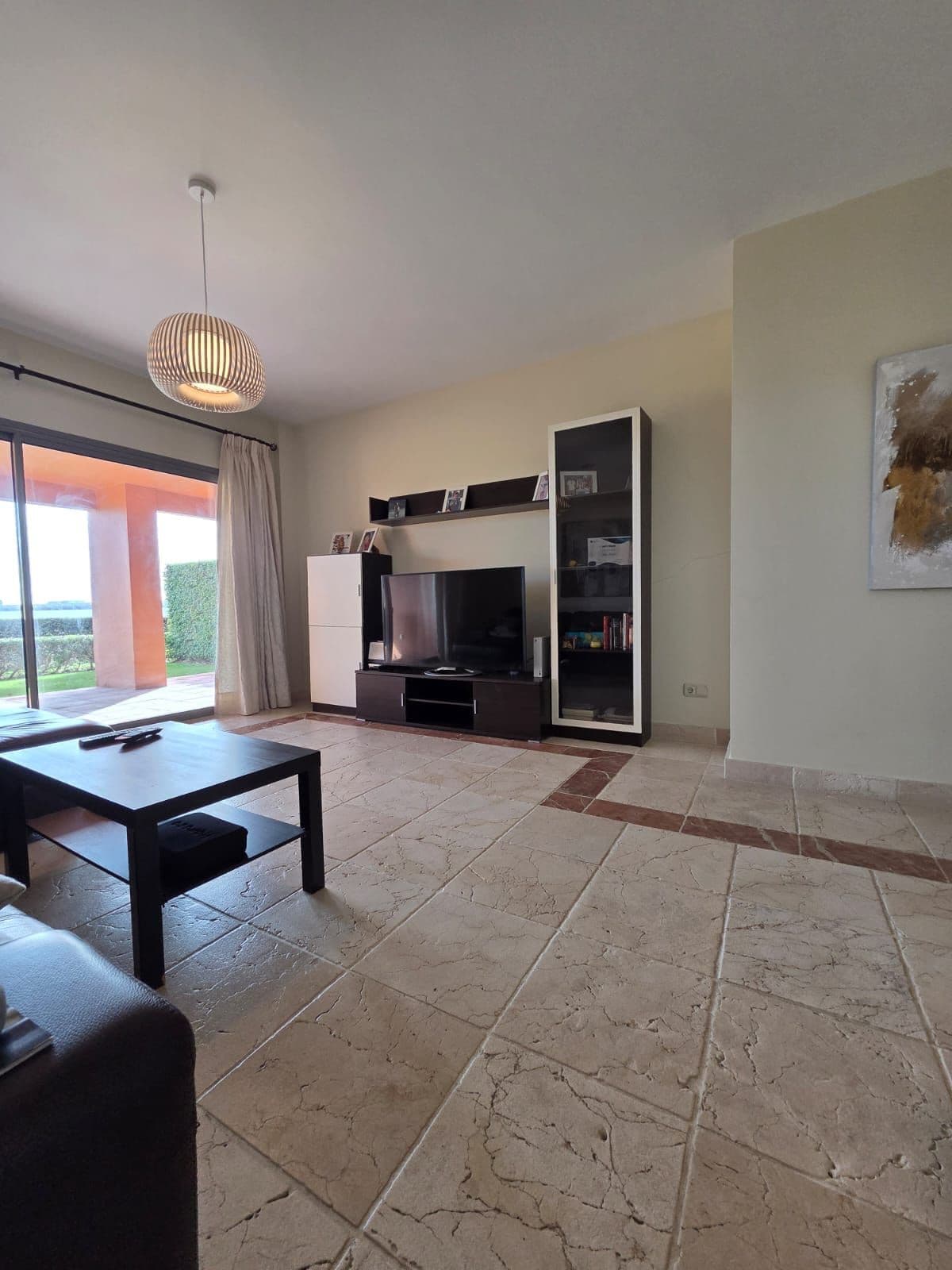 Ground Floor Apartment in Estepona — photo 5 of 10