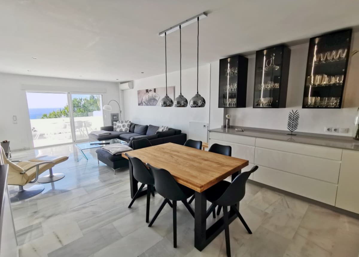 Middle Floor Apartment in La Mairena — photo 4 of 10