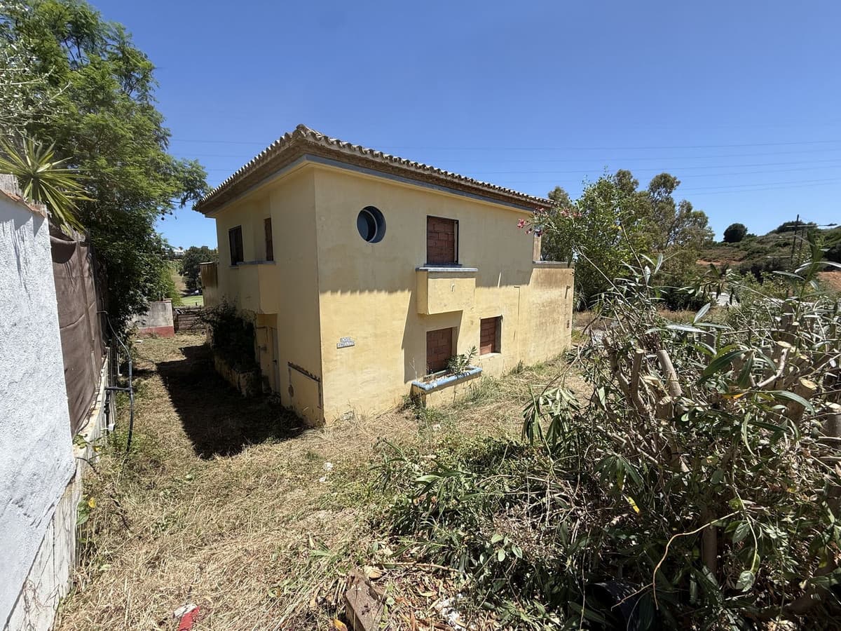 Detached Villa in Estepona — photo 6 of 10