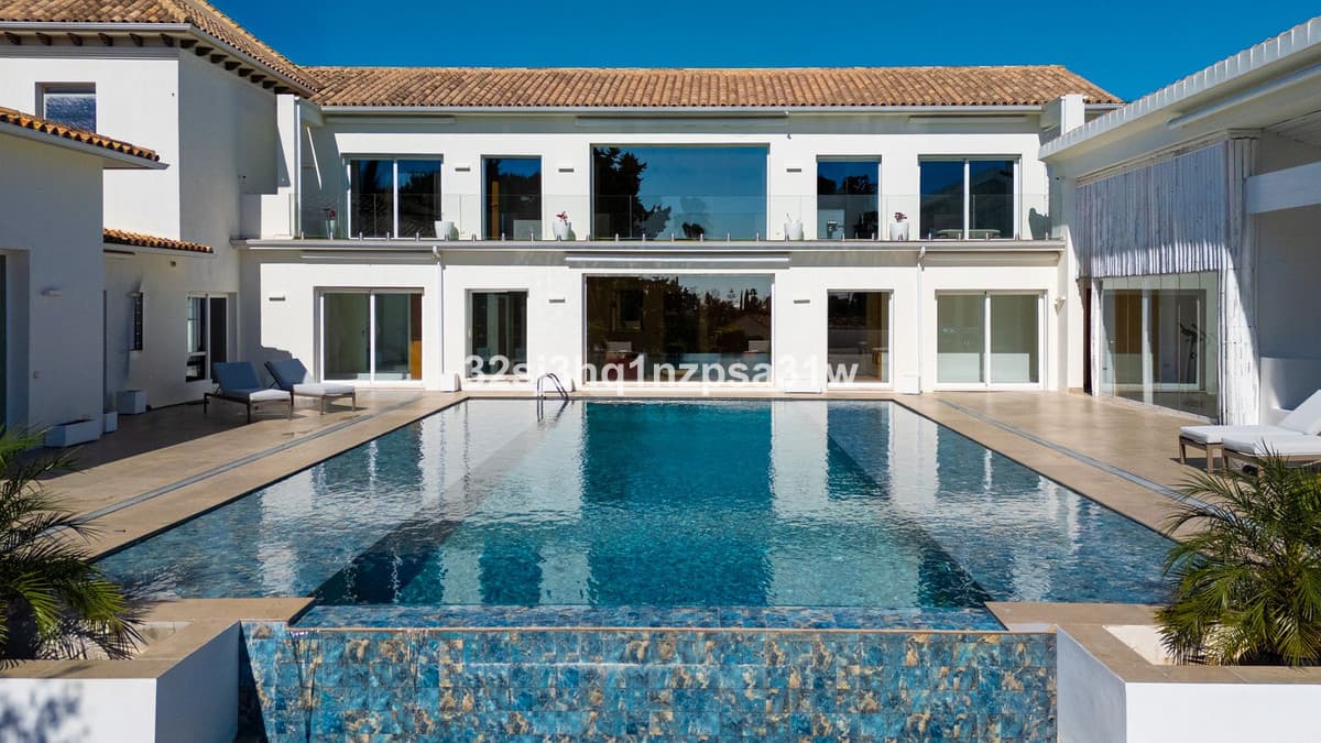 Detached Villa in Guadalmina Alta — photo 4 of 10