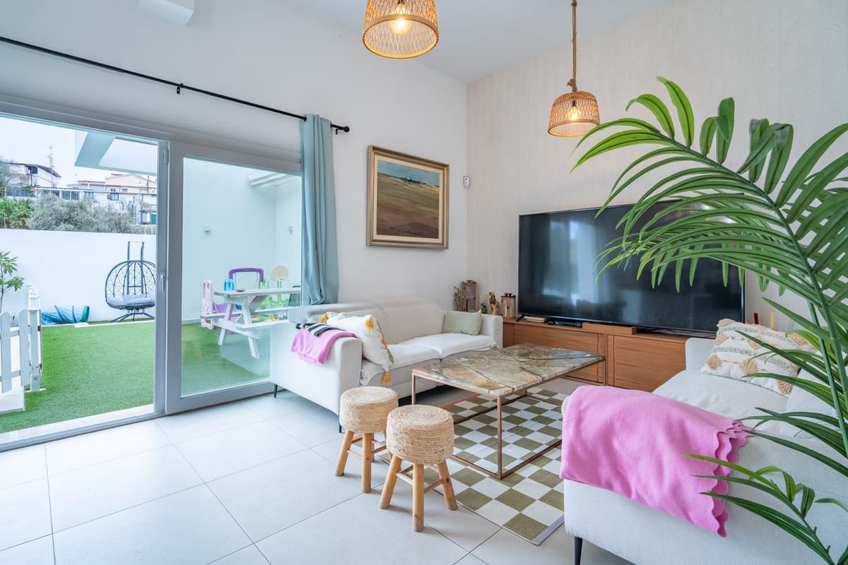 Detached Villa in El Candado — photo 2 of 10