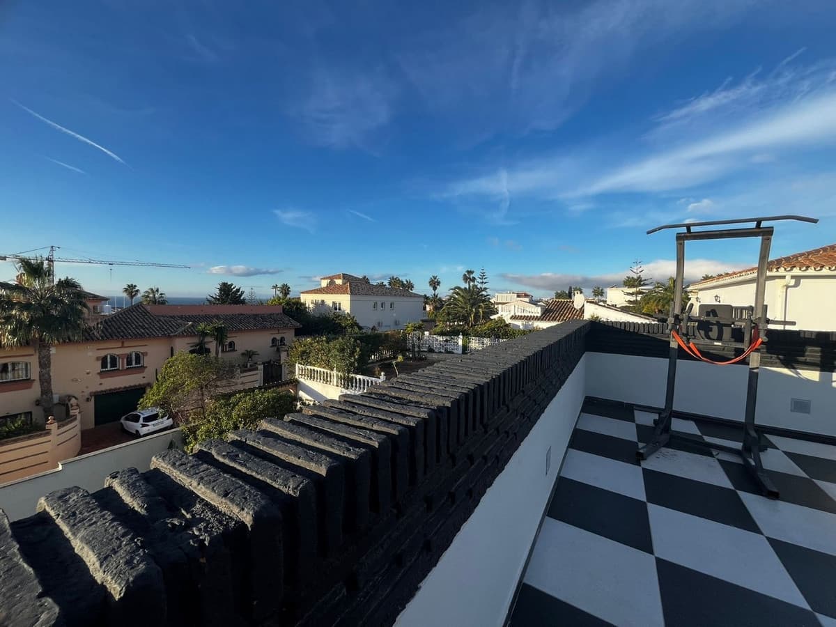 Detached Villa in Mijas Costa — photo 4 of 10