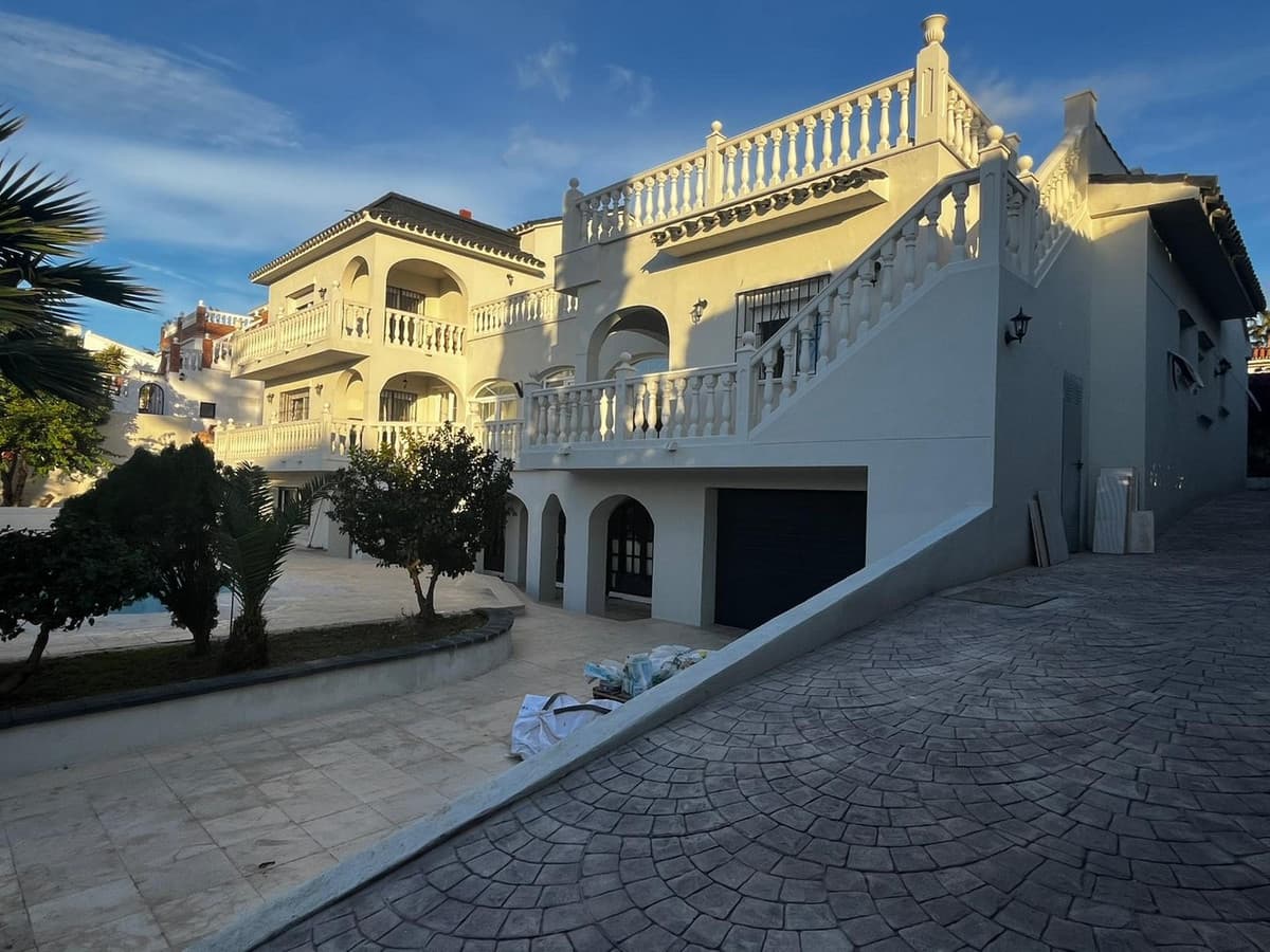 Detached Villa in Mijas Costa — photo 6 of 10