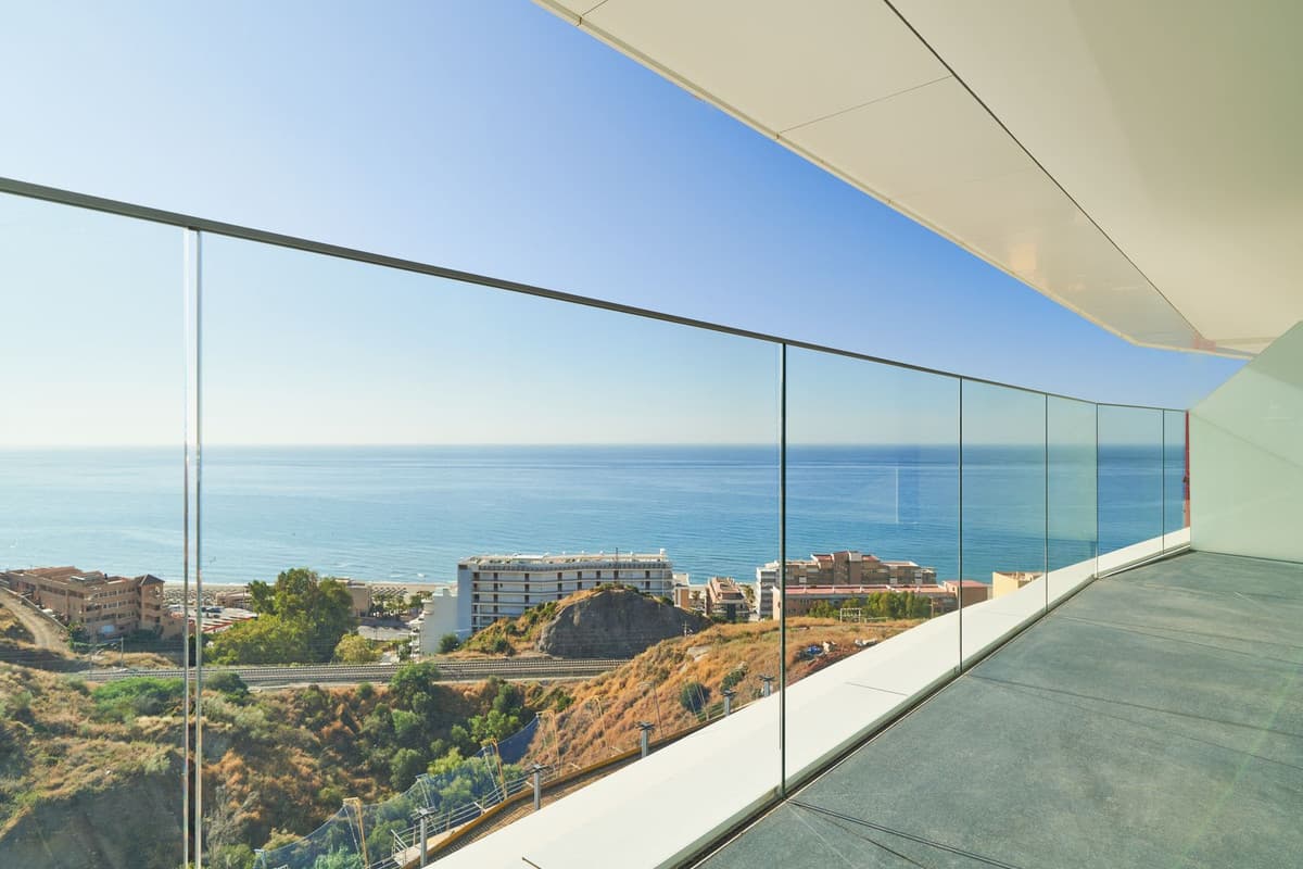 Middle Floor Apartment in Fuengirola — photo 8 of 10
