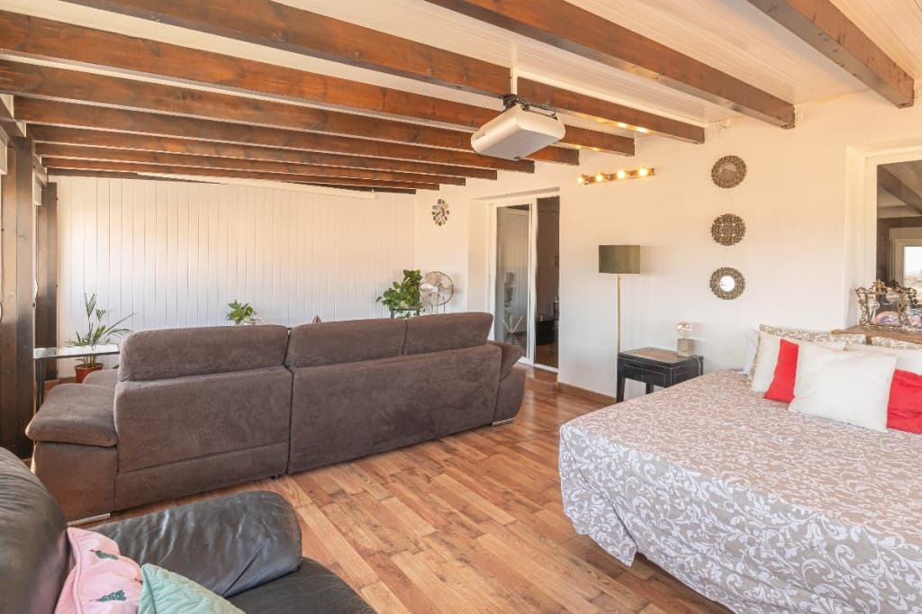 Penthouse in Las Lagunas — photo 10 of 10