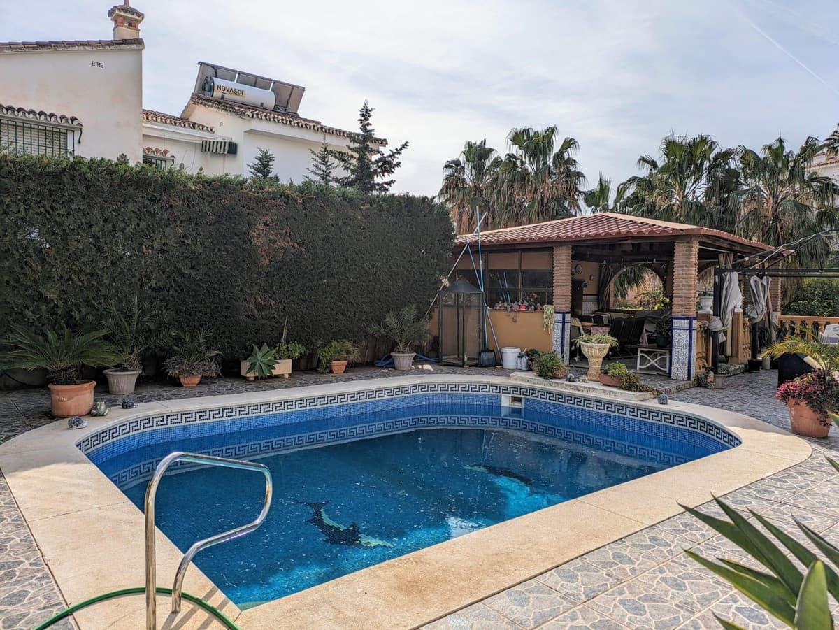 Detached Villa in Benalmadena — photo 2 of 10