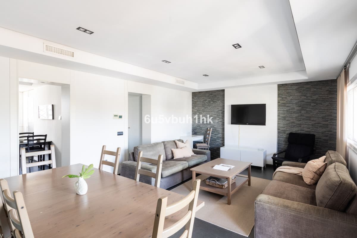 Townhouse in Torreblanca — photo 4 of 10
