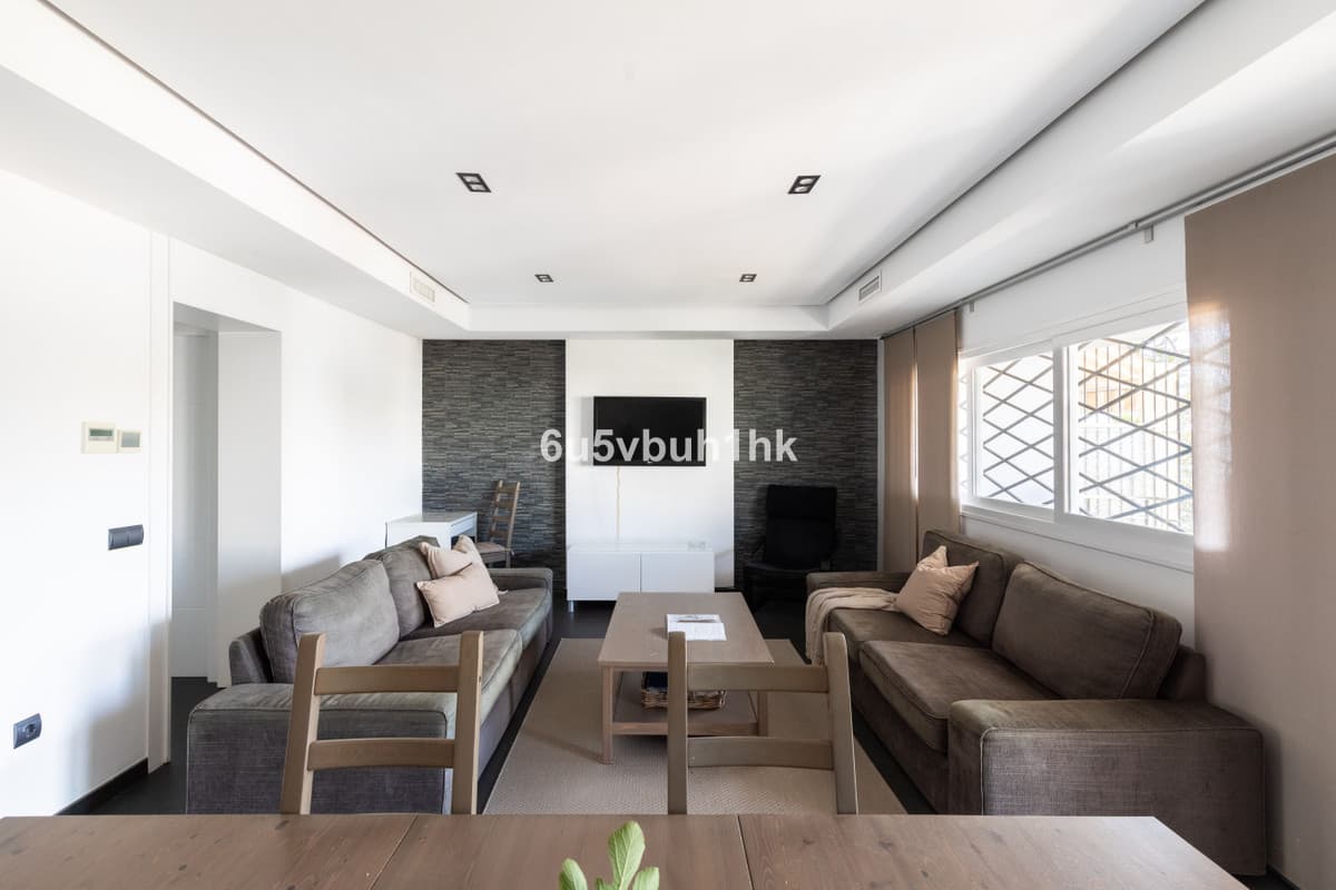 Townhouse in Torreblanca — photo 5 of 10