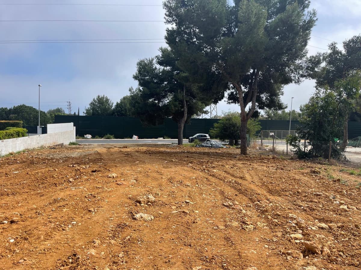 Land in The Golden Mile — photo 2 of 10
