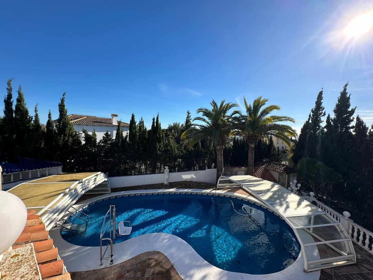 Detached Villa in Marbesa — photo 2 of 10