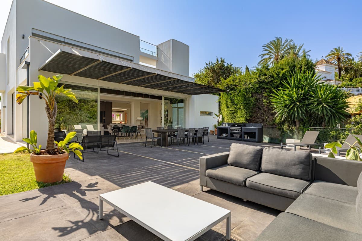Detached Villa in Marbella — photo 4 of 10