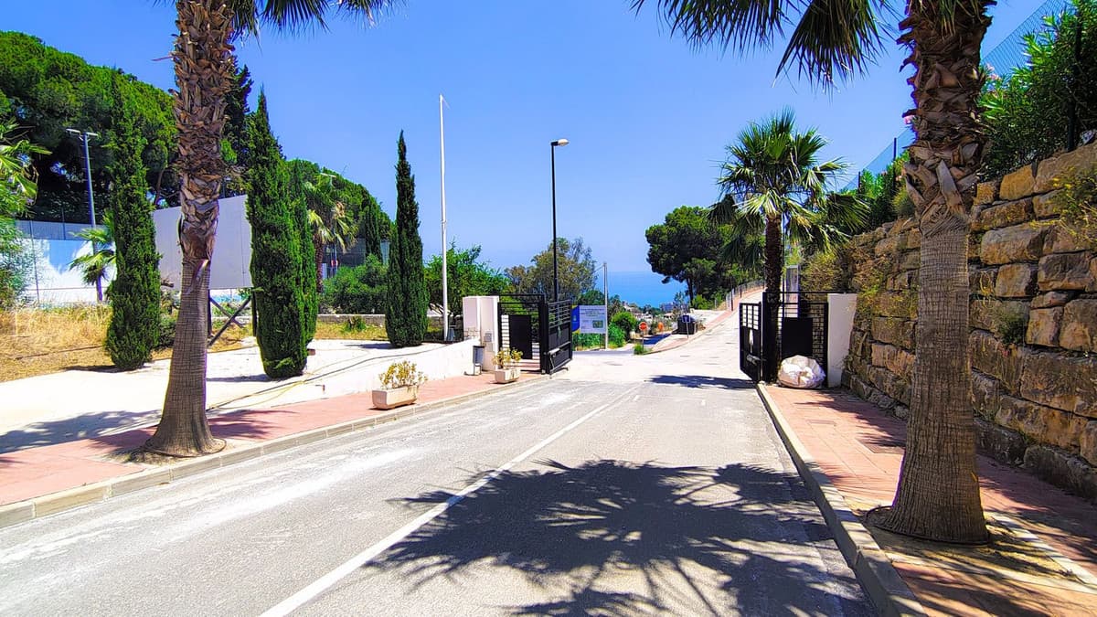Residential Plot in Benalmadena — photo 8 of 10