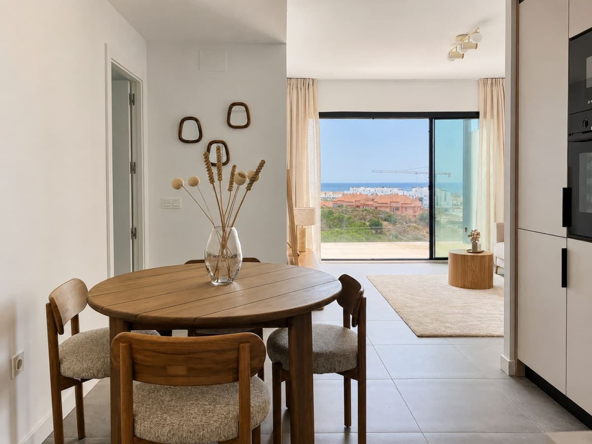 Middle Floor Apartment in Mijas Costa — photo 6 of 10