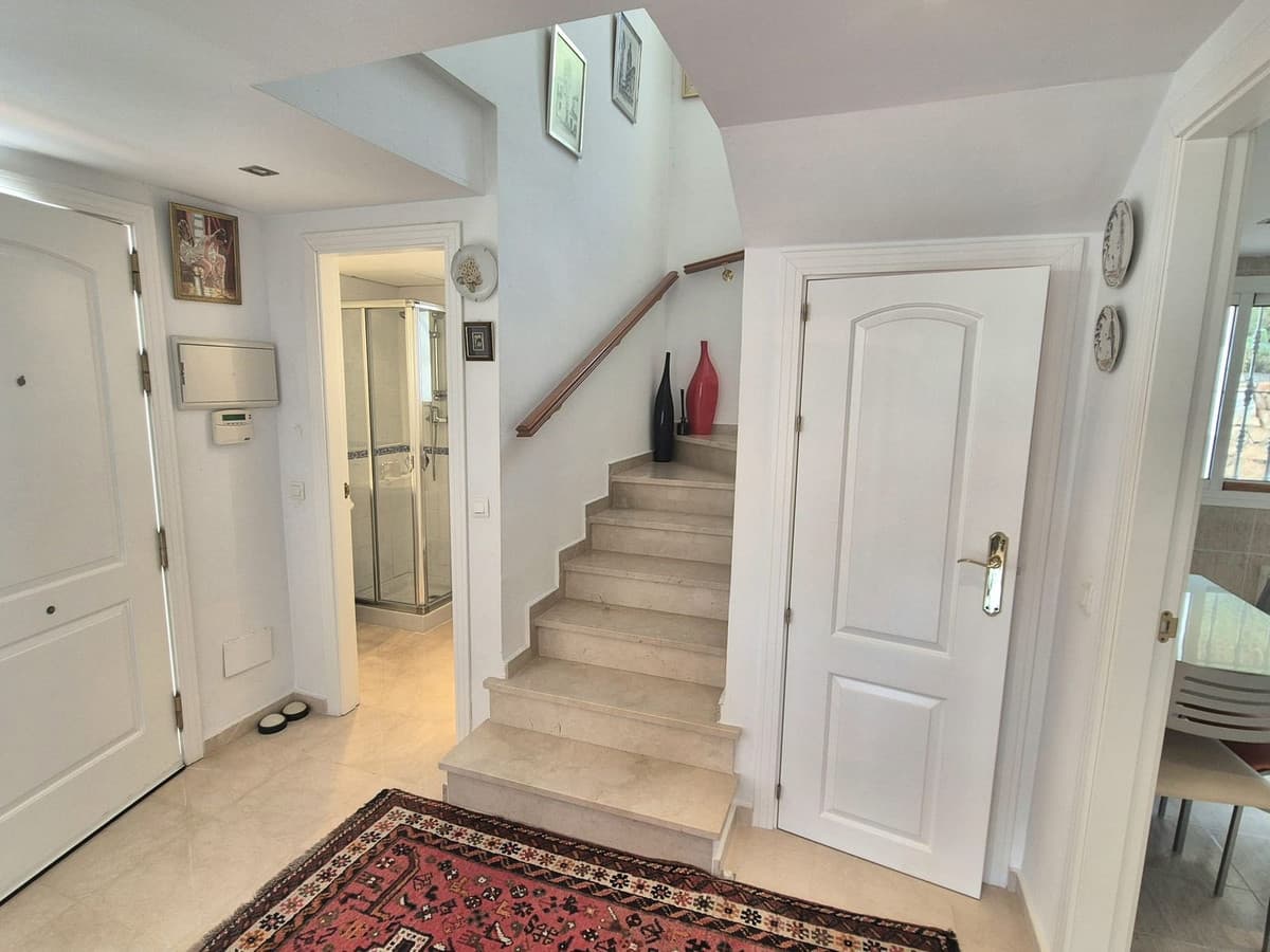 Semi-Detached House in Alhaurin Golf — photo 10 of 10