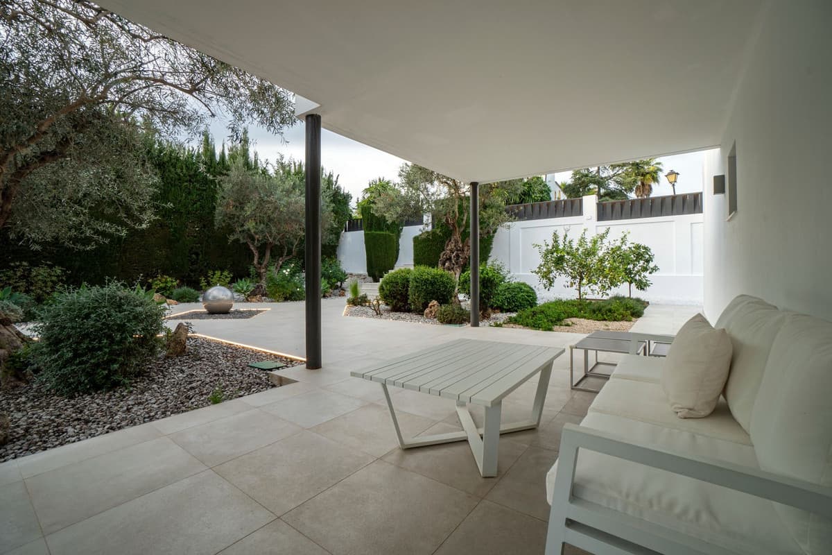 Detached Villa in Nueva Andalucía — photo 7 of 10