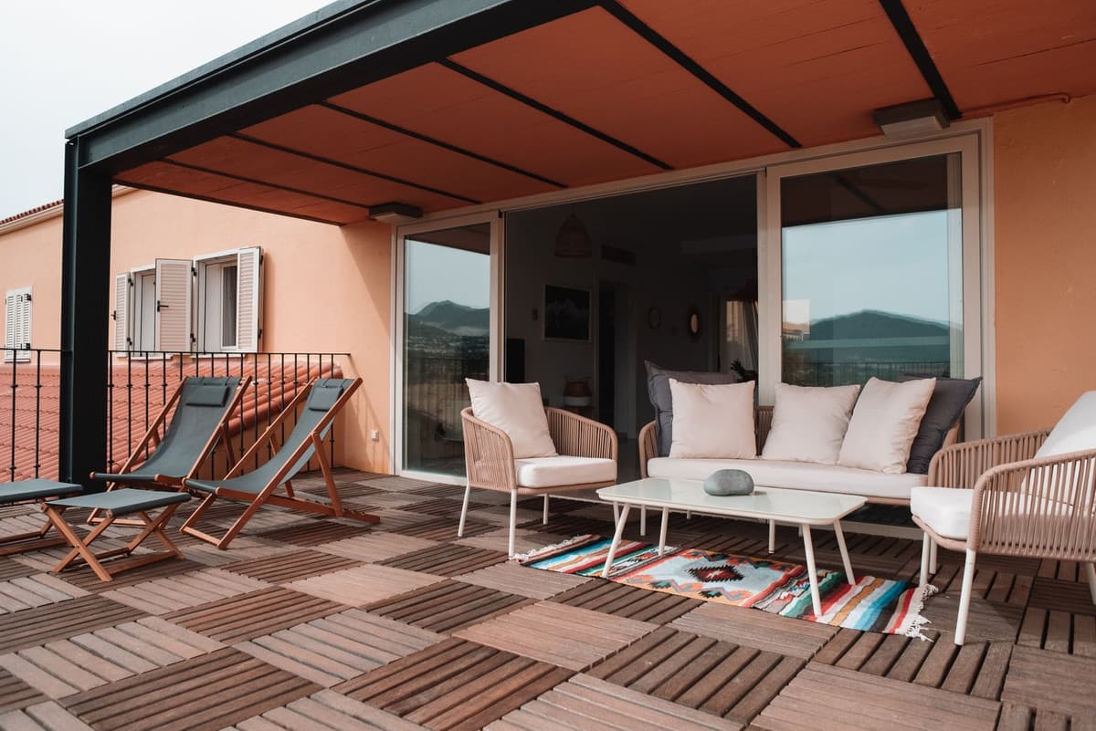 Penthouse in Alhaurín de la Torre — photo 1 of 10