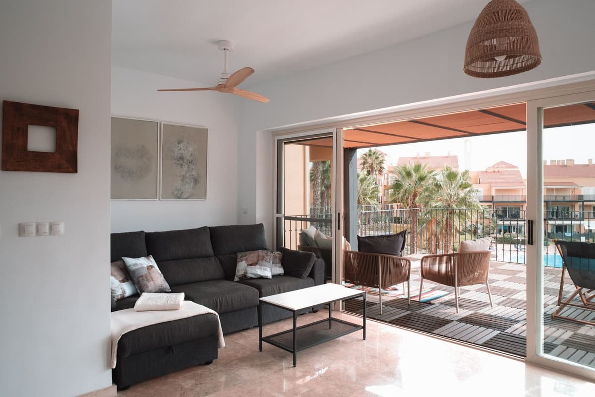 Penthouse in Alhaurín de la Torre — photo 2 of 10
