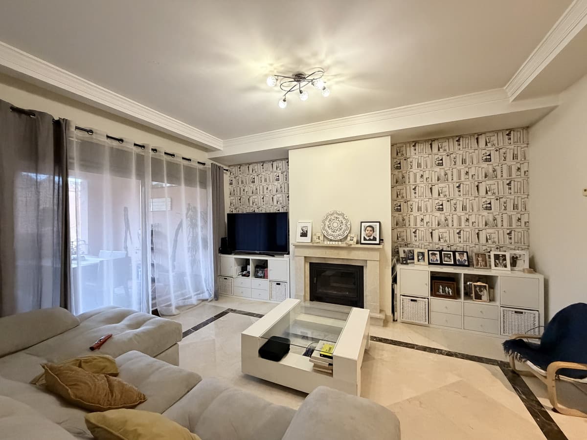Semi-Detached House in Estepona — photo 6 of 10