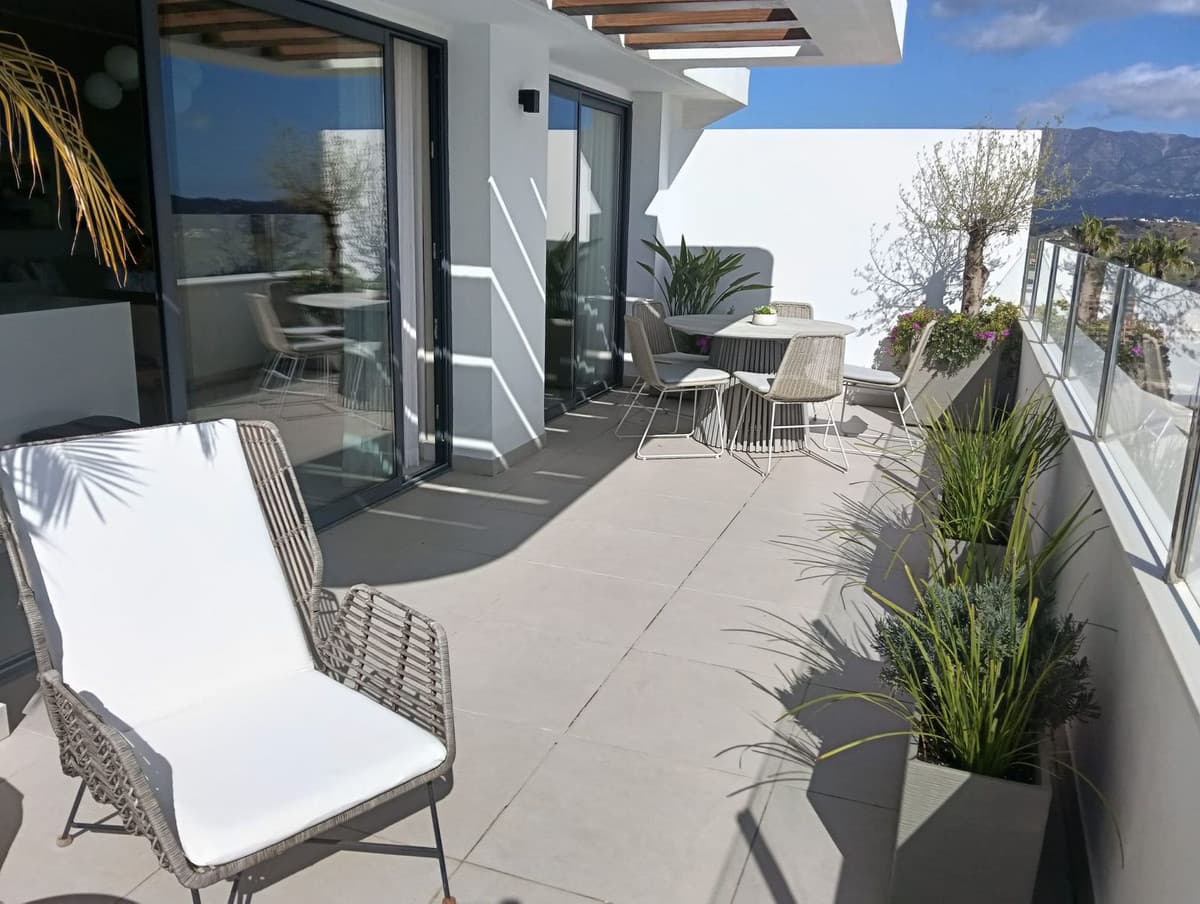 Penthouse in La Cala de Mijas — photo 2 of 10