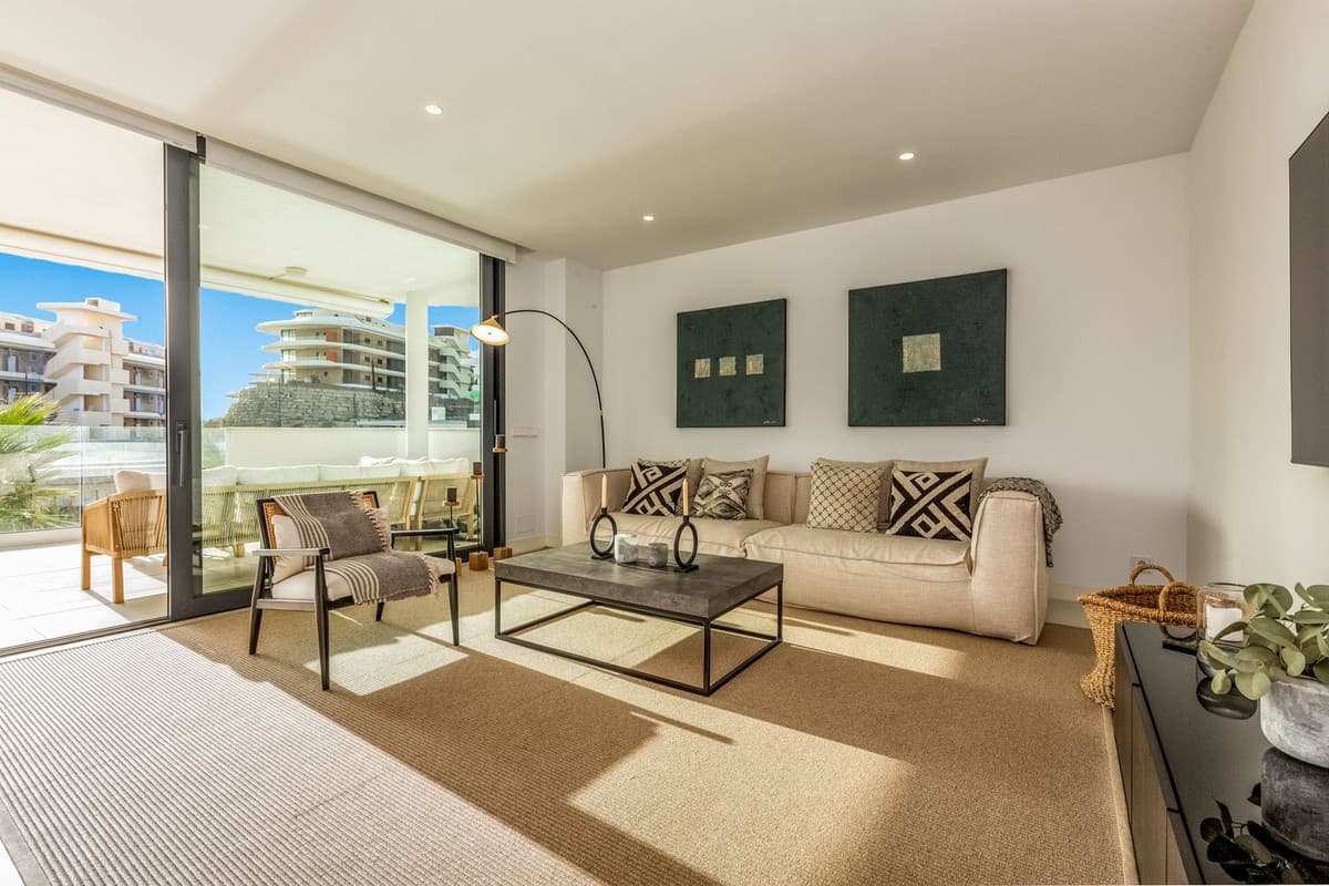 Middle Floor Apartment in Fuengirola — photo 7 of 10