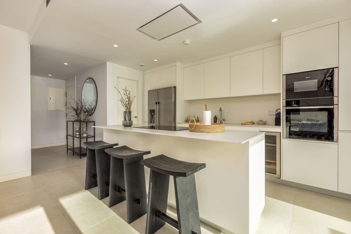 Middle Floor Apartment in Fuengirola — photo 9 of 10