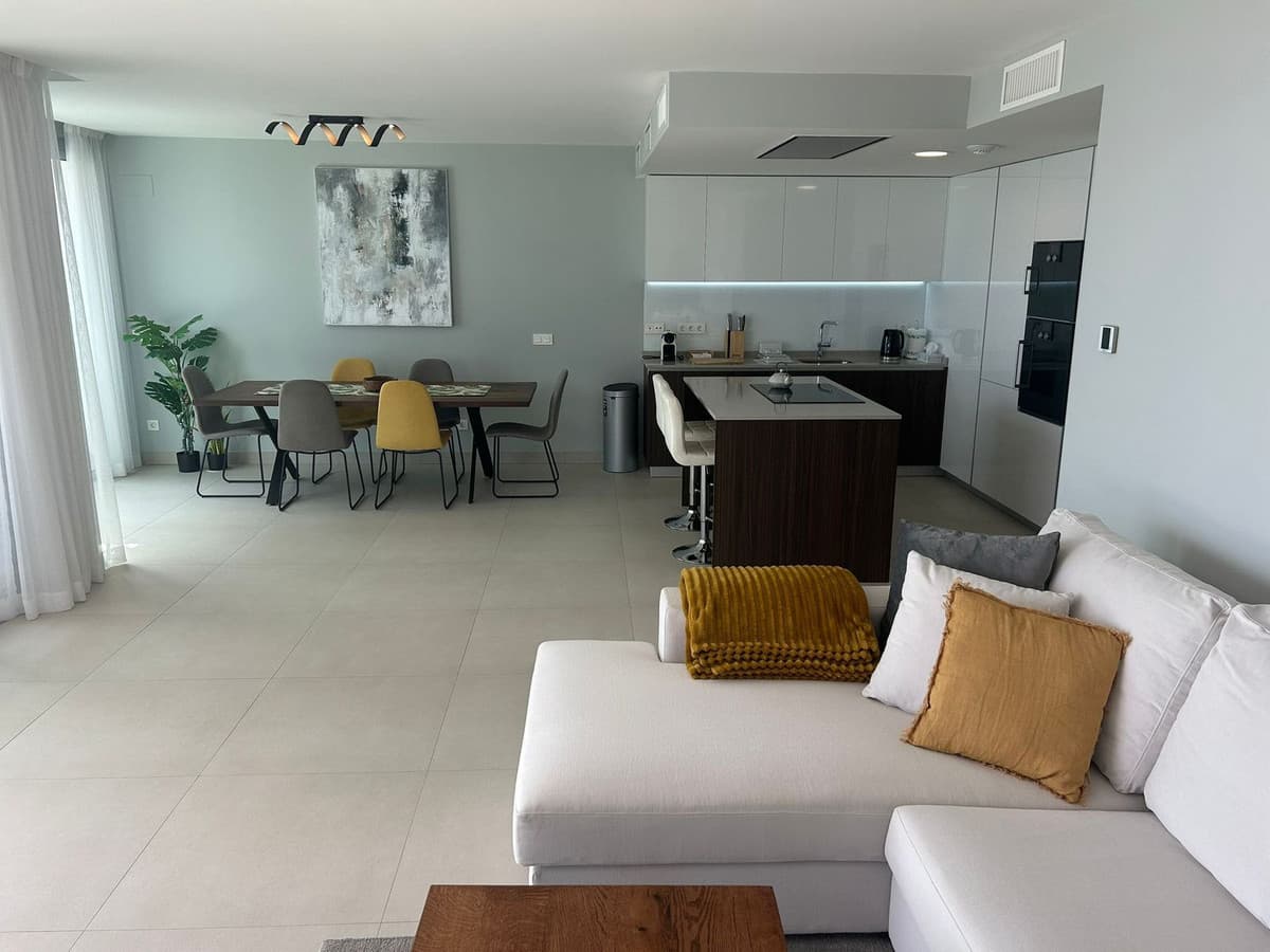Middle Floor Apartment in La Cala de Mijas — photo 7 of 10