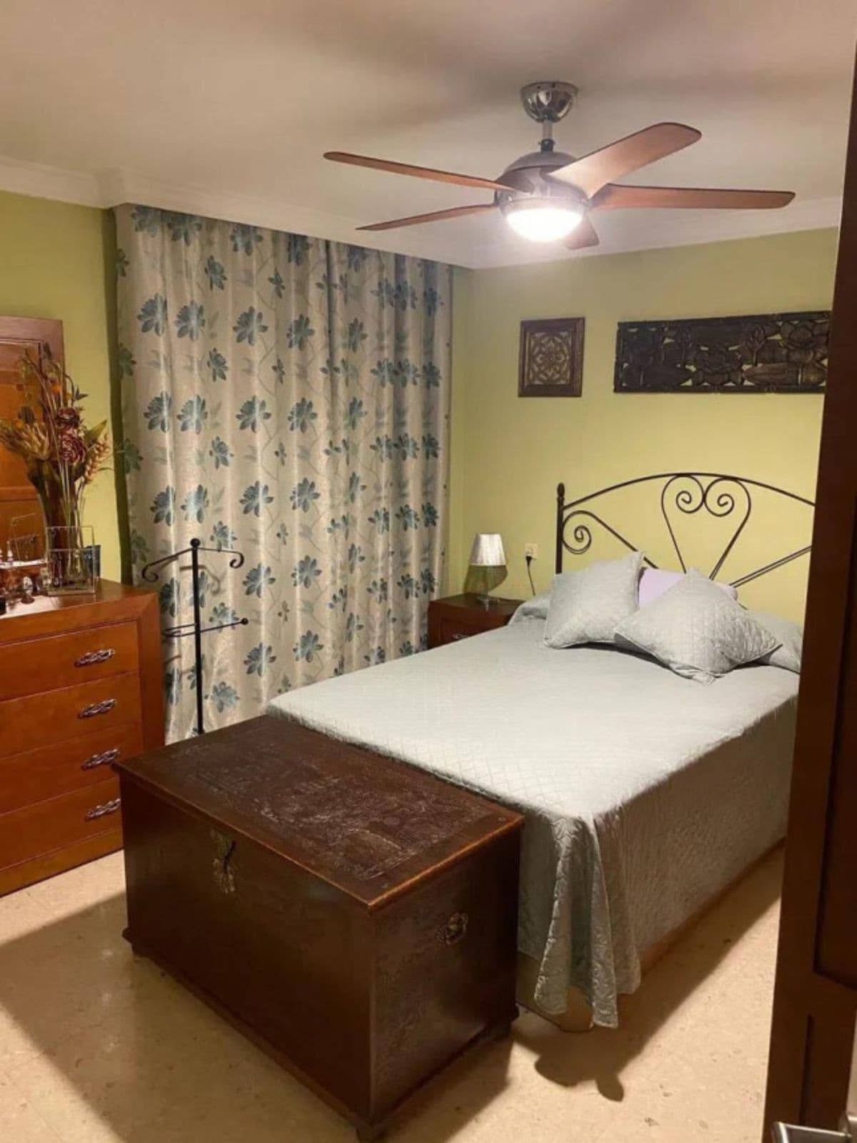 Middle Floor Apartment in Marbella — photo 10 of 10