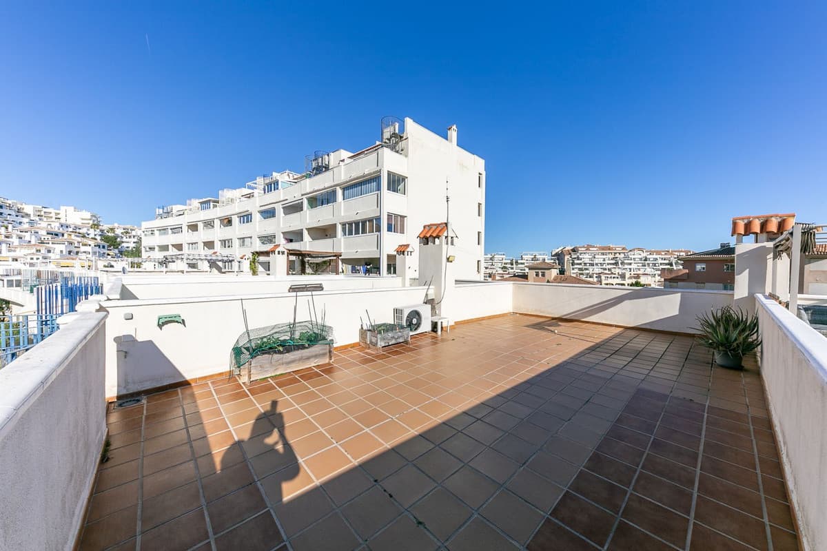 Penthouse Duplex in Torrequebrada — photo 4 of 10