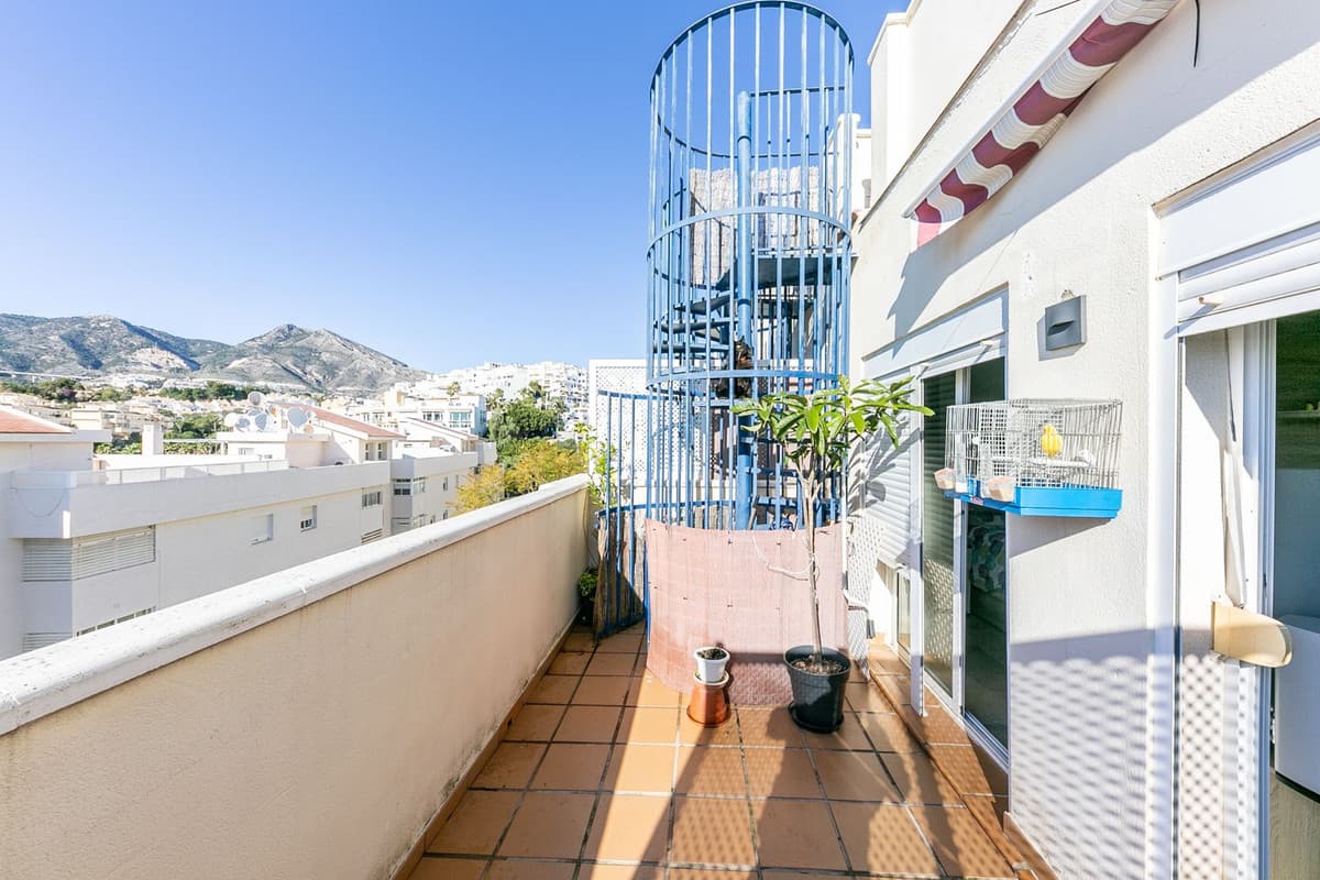 Penthouse Duplex in Torrequebrada — photo 7 of 10
