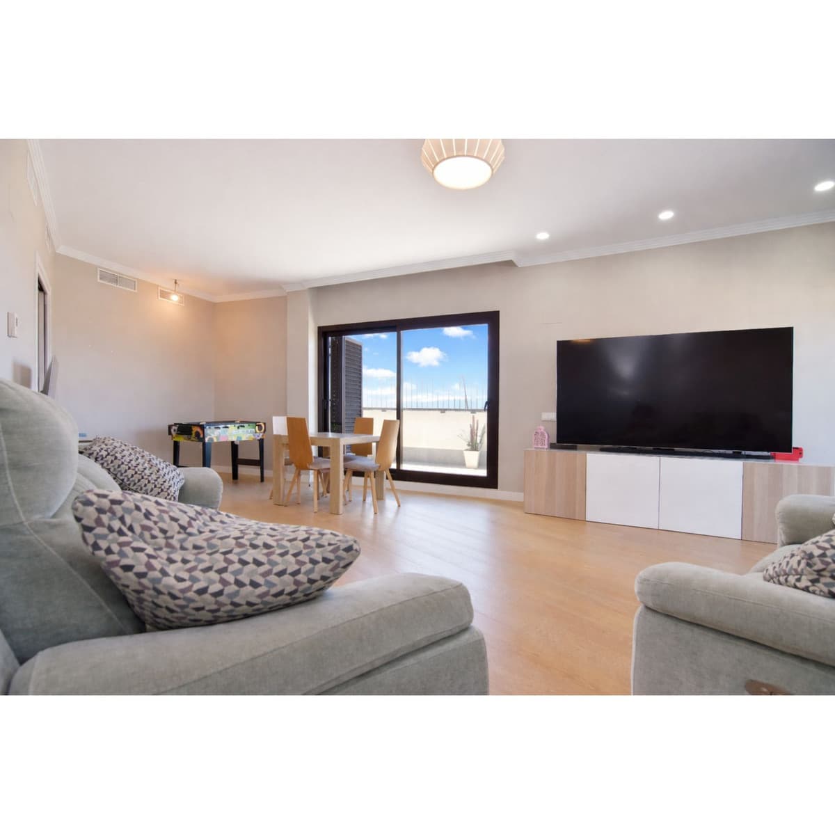 Penthouse in Teatinos — photo 10 of 10