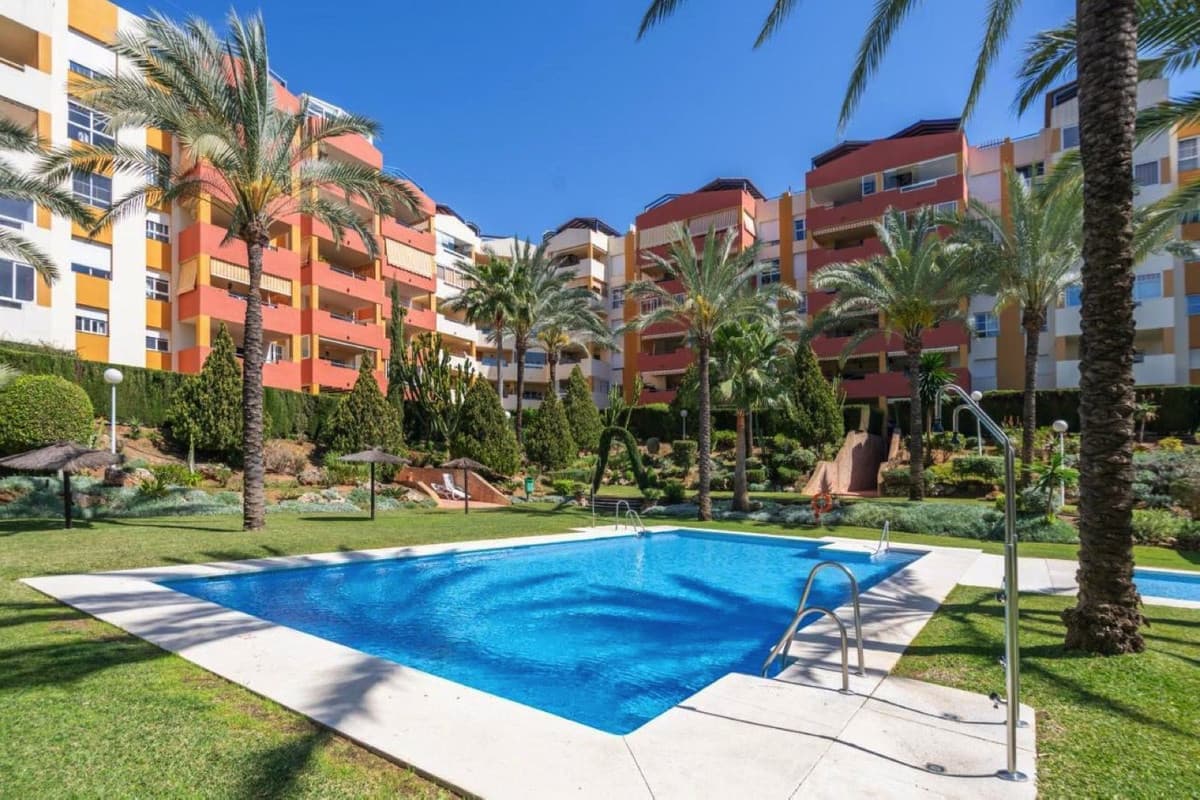 Middle Floor Apartment in Atalaya — photo 1 of 10
