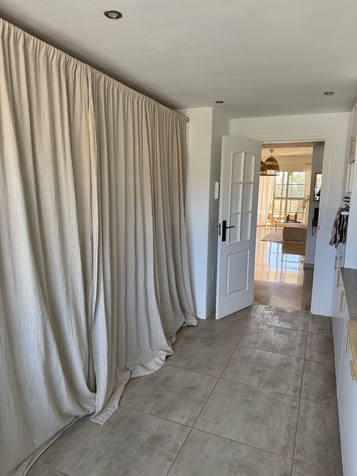 Middle Floor Apartment in Atalaya — photo 8 of 10