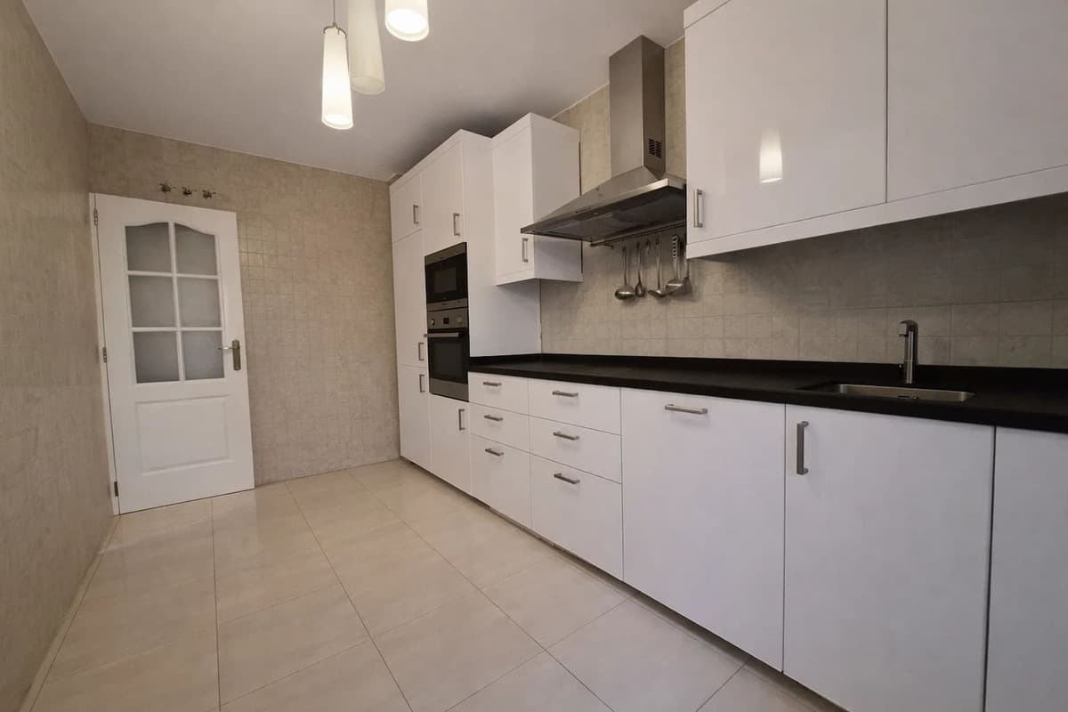 Ground Floor Apartment in La Duquesa — photo 5 of 10