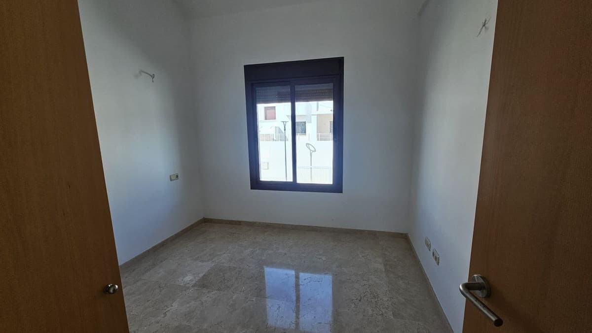 Townhouse in Doña Julia — photo 7 of 10