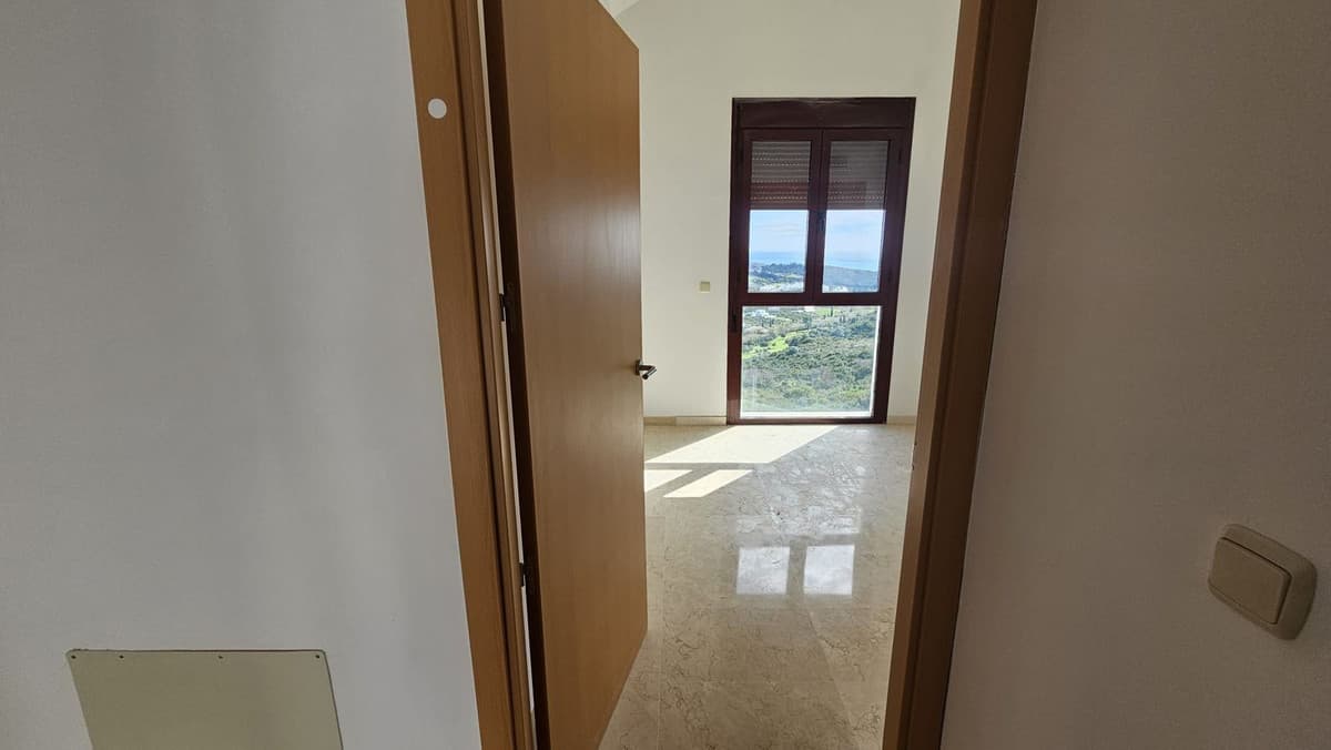 Townhouse in Doña Julia — photo 9 of 10