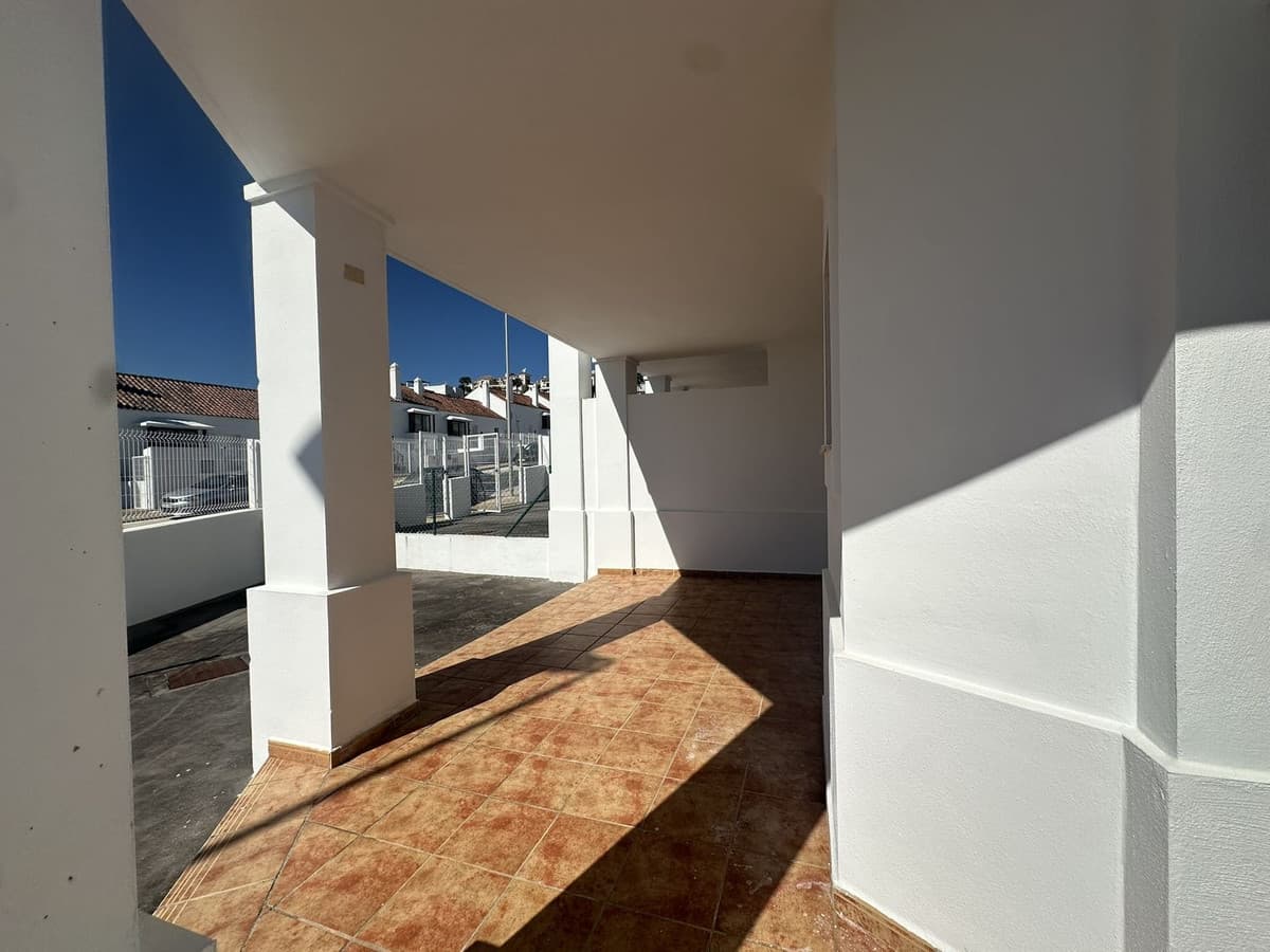 Townhouse in Doña Julia — photo 9 of 10