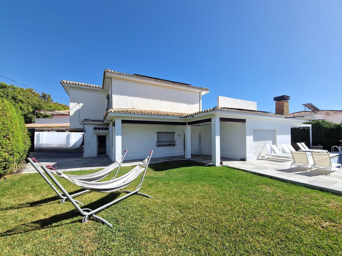 Detached Villa in Benalmadena — photo 8 of 10