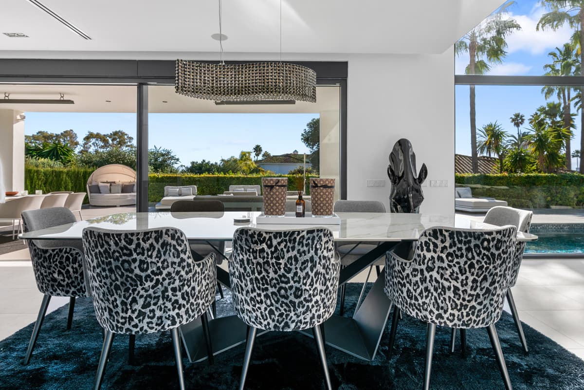 Detached Villa in Los Monteros — photo 8 of 10