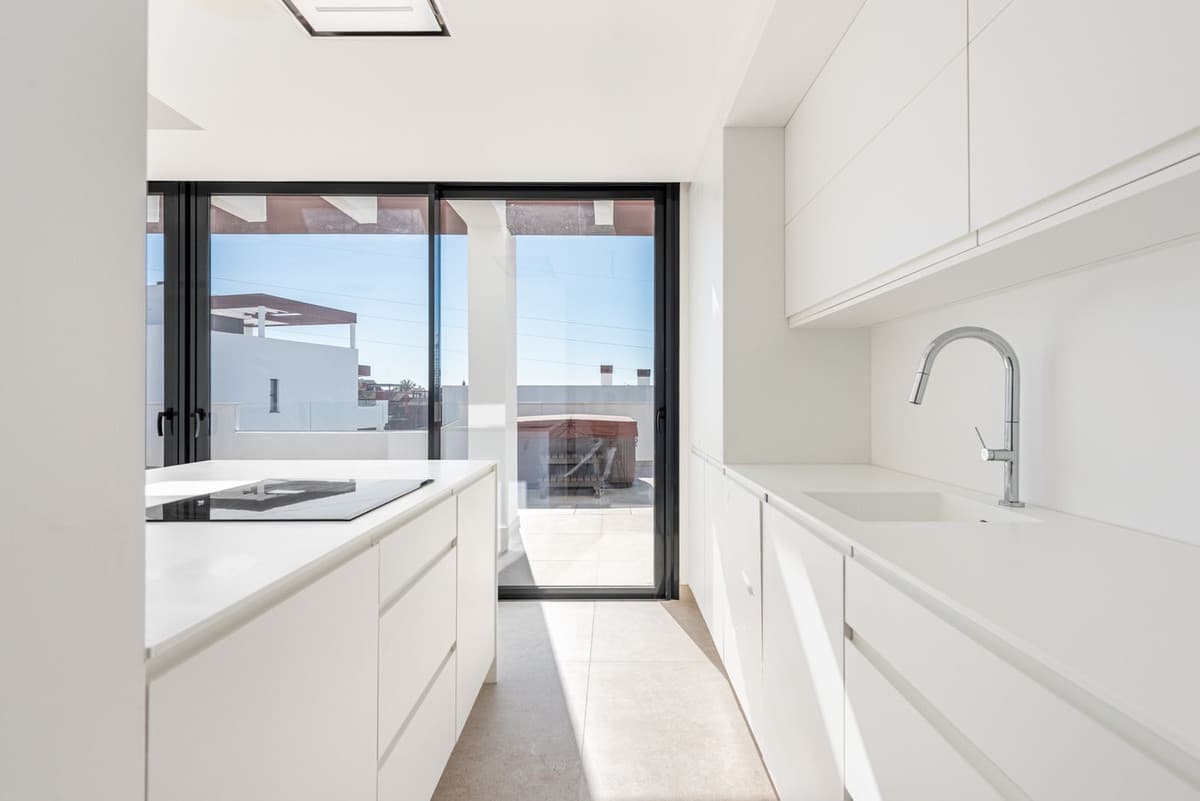 Penthouse in Estepona — photo 8 of 10