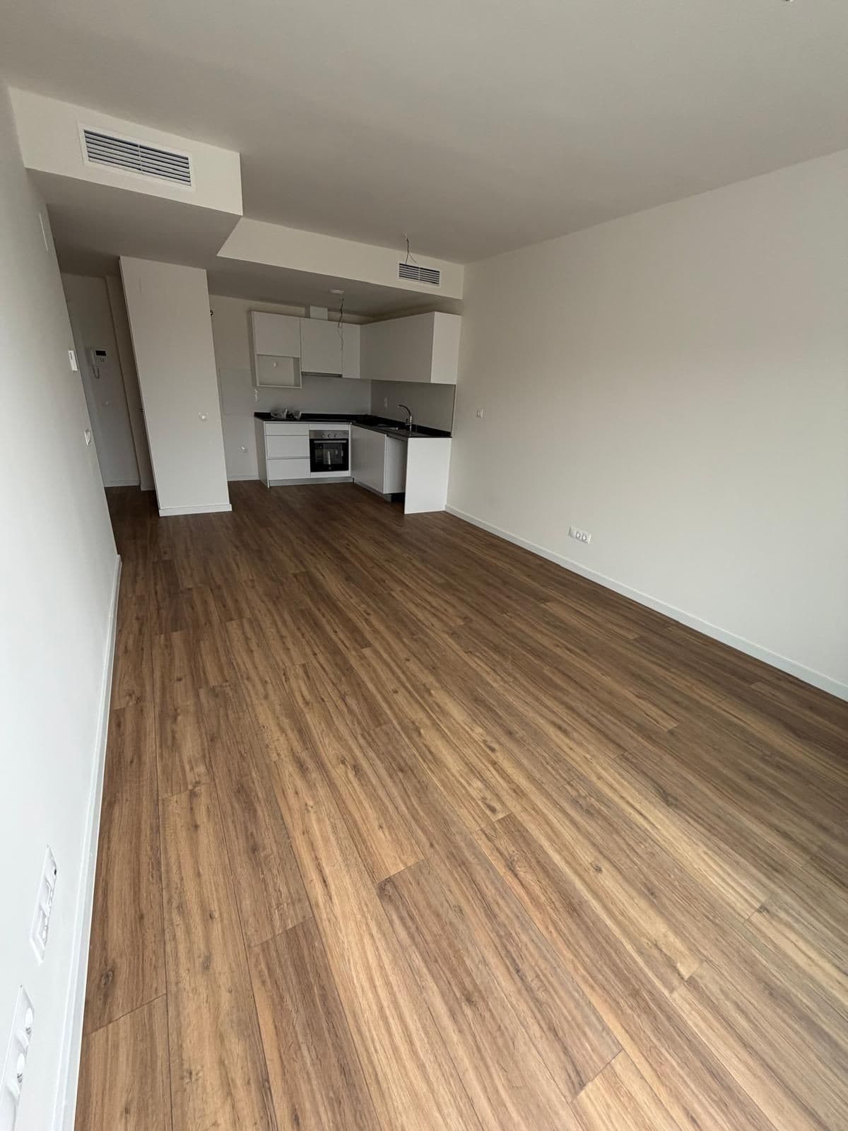 Middle Floor Apartment in Estepona — photo 2 of 10