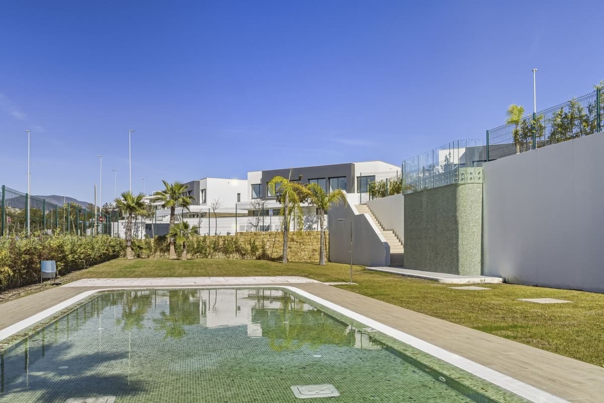 Semi-Detached House in Atalaya — photo 4 of 10