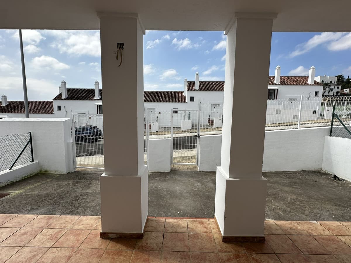 Townhouse in Doña Julia — photo 7 of 10