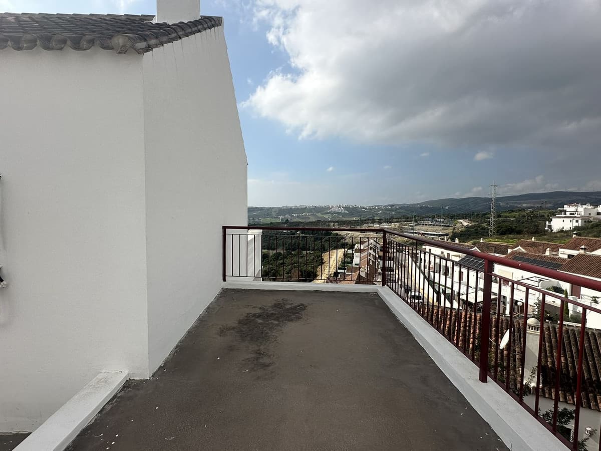 Townhouse in Doña Julia — photo 5 of 10