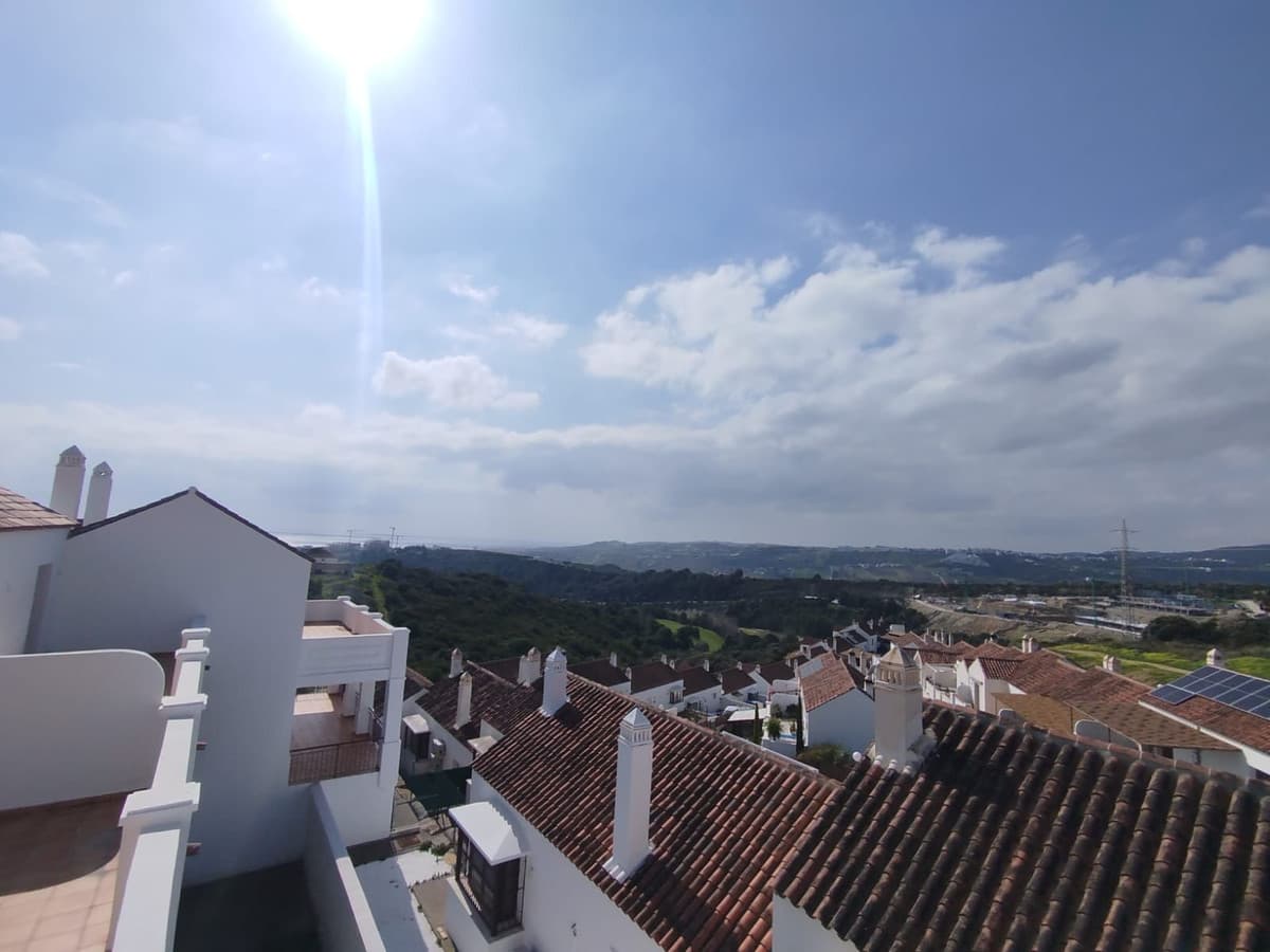 Townhouse in Doña Julia — photo 1 of 10