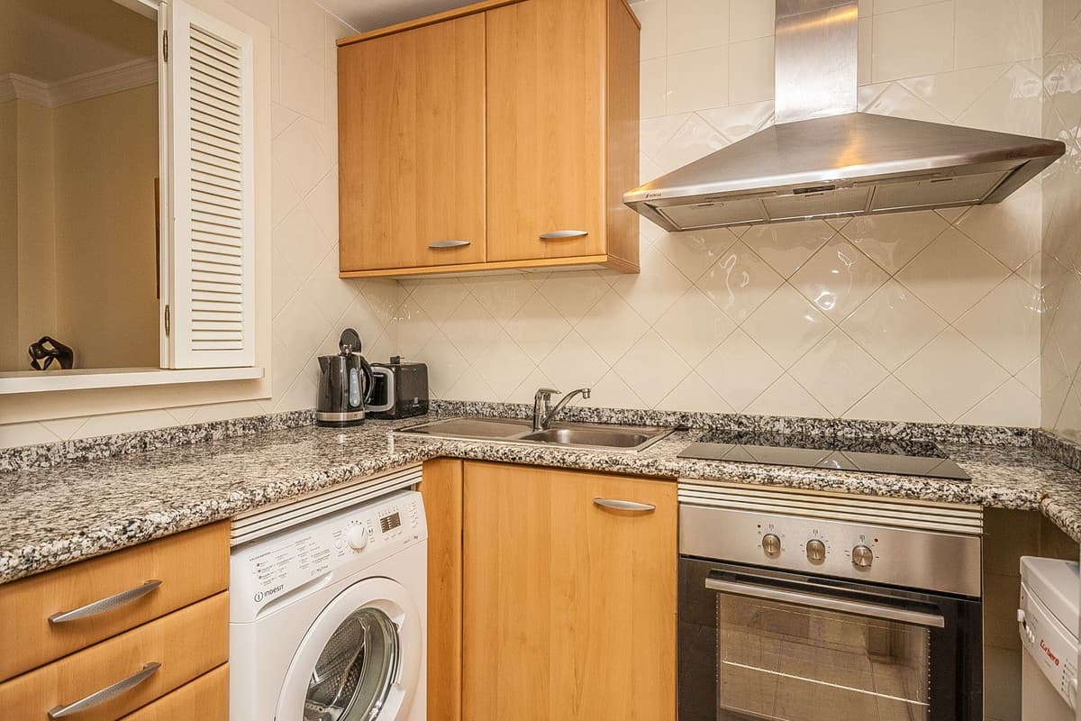 Ground Floor Apartment in Elviria — photo 3 of 10