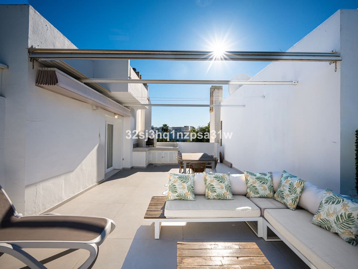 Penthouse in Nueva Andalucía — photo 6 of 10