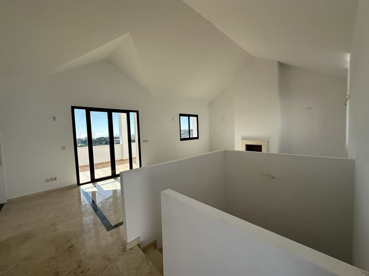 Townhouse in Doña Julia — photo 6 of 10