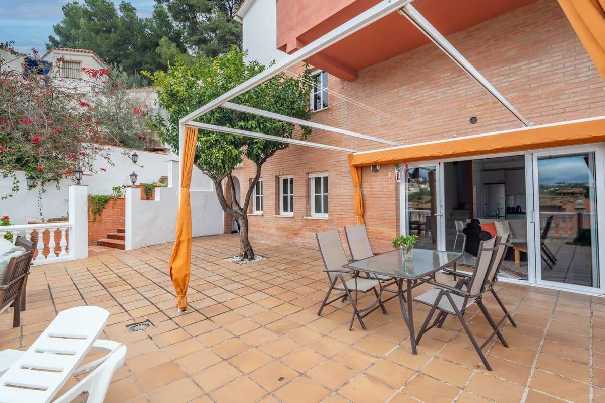 Detached Villa in El Candado — photo 4 of 10