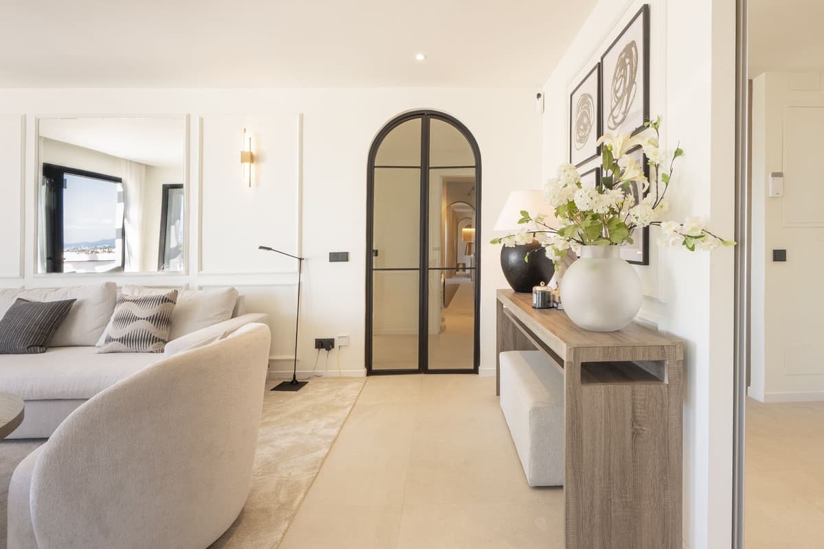 Penthouse in Benahavís — photo 4 of 10